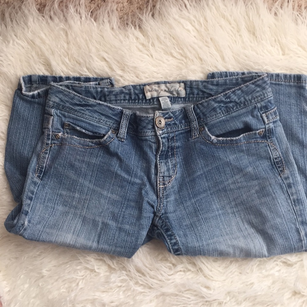 Denim Capris - Picture 2 of 8